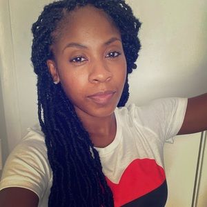 Meet your Posher, Jasmine